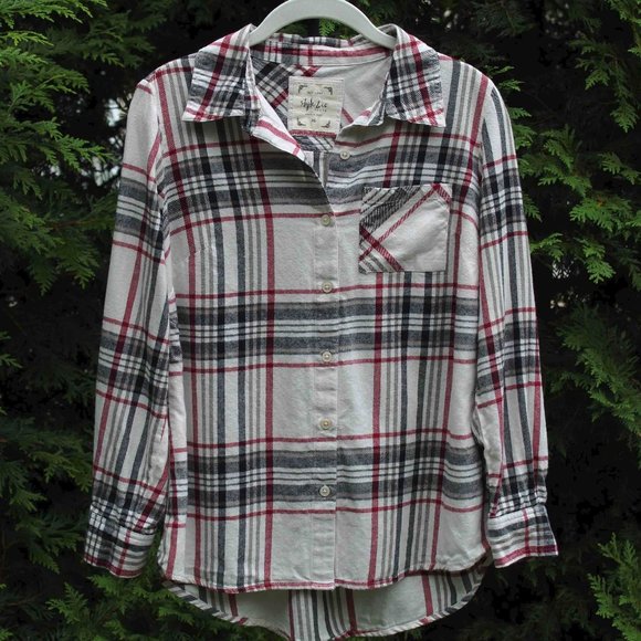 Style & Co Petite Flannel Hi-Lo Button-Front Top - Picture 1 of 3